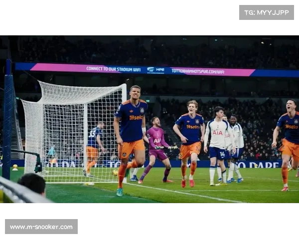 热刺对阵纽卡斯尔联，格雷第65分钟扳平后三分钟再失球